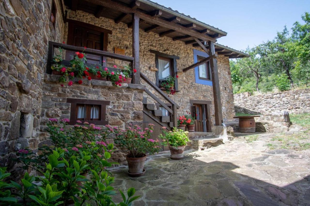 Viviendas El Barrio Cabezon de Liebana Bagian luar foto