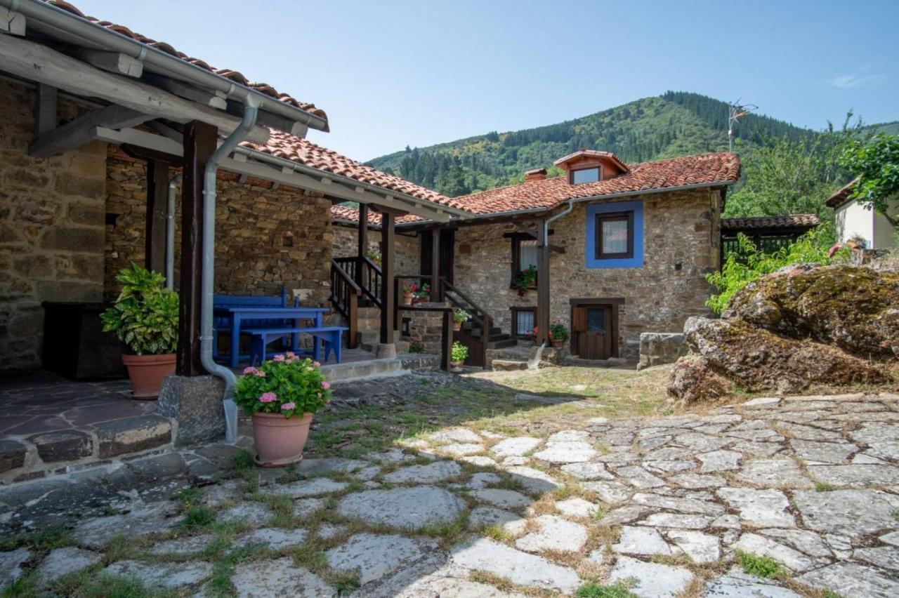 Viviendas El Barrio Cabezon de Liebana Bagian luar foto